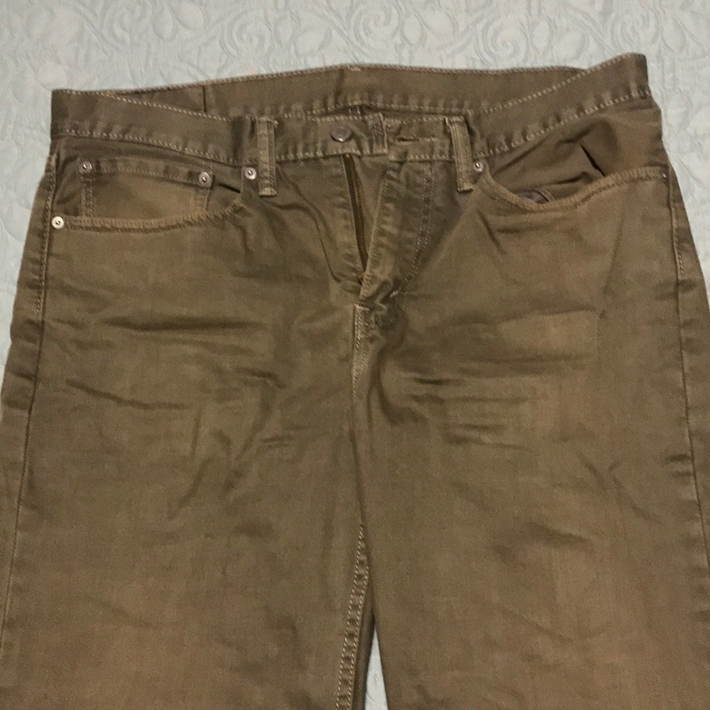 Men’s Dark Green Levi Jeans